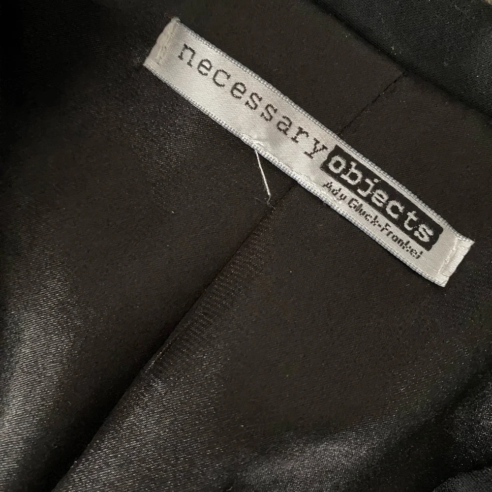 Blazer - Picture 2 of 2